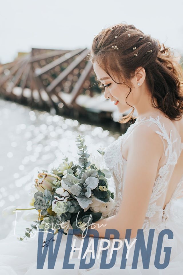 Gợi ý kiểu tóc cô dâu ngắn ngang vai đẹp lộng lẫy trong ngày cưới