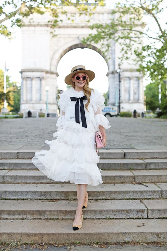 Phong cách nữ tính, điệu đà 1